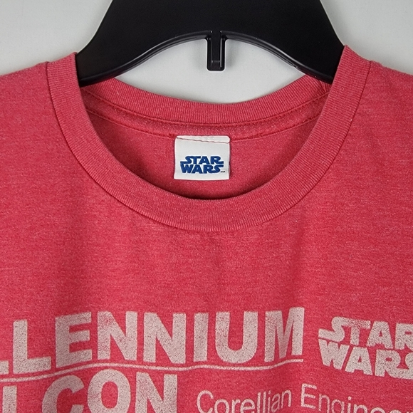 Star Wars millennium falcon Red Shirt medium - Picture 2 of 3